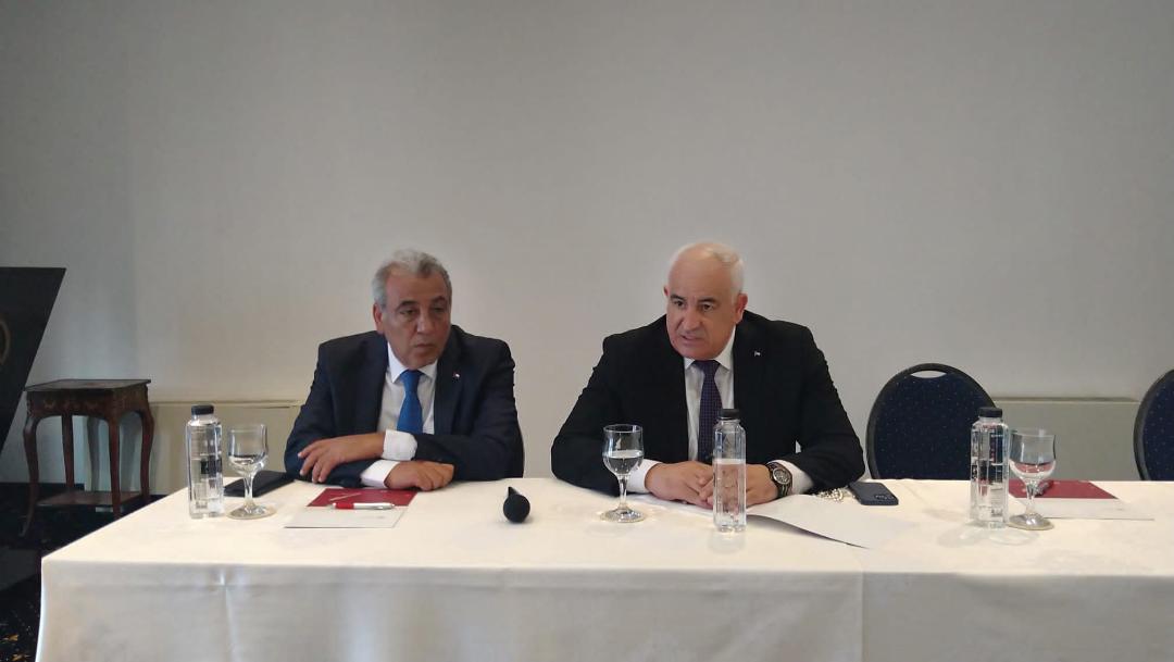 جانب من اللقاء